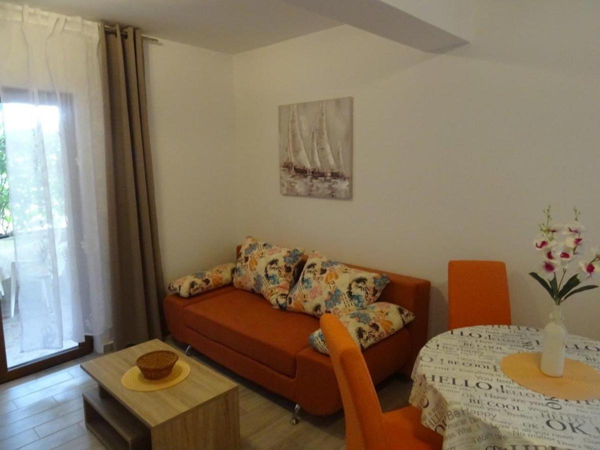 Apartments With A Parking Space Biograd Na Moru, Biograd - 860 Buitenkant foto