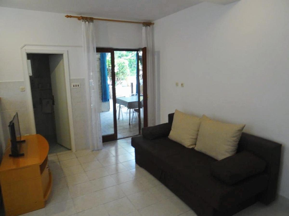 Apartments With A Parking Space Biograd Na Moru, Biograd - 860 Buitenkant foto