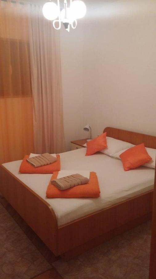 Apartments With A Parking Space Biograd Na Moru, Biograd - 860 Buitenkant foto